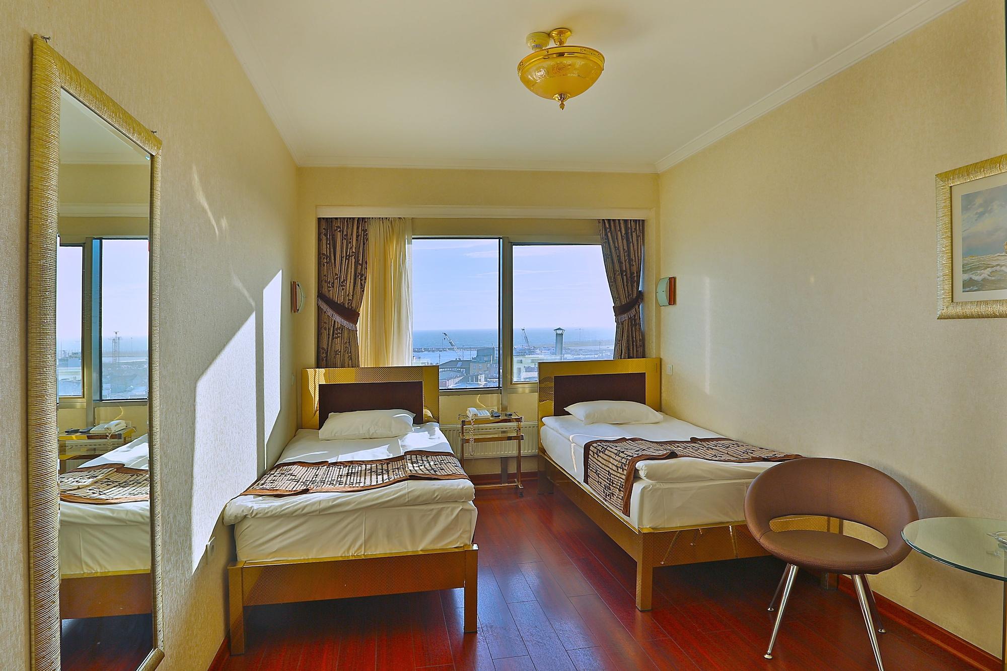 Grand Madrid Hotel Estambul Exterior foto