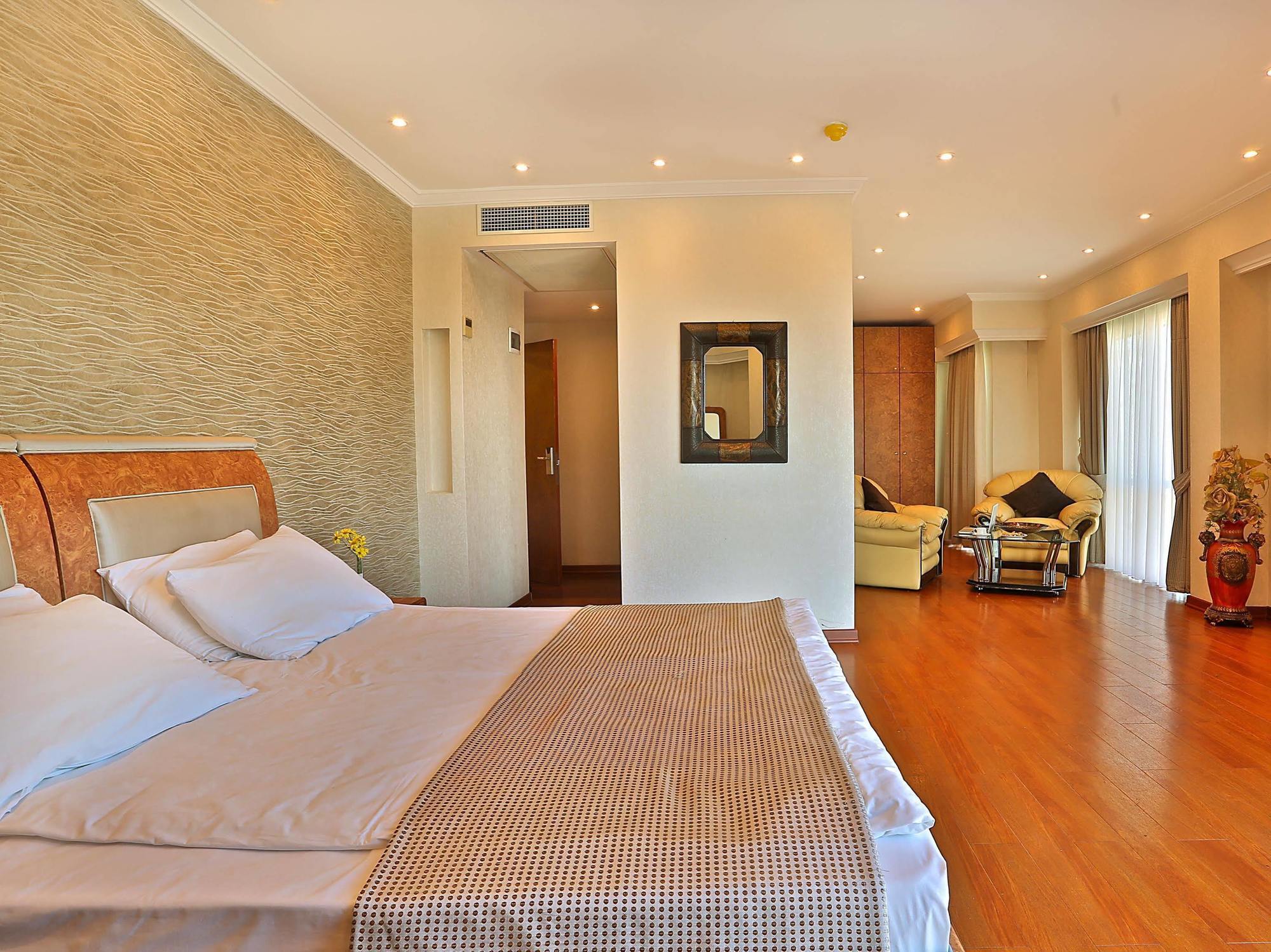 Grand Madrid Hotel Estambul Exterior foto
